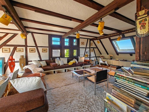 Wohnbereich - Bauernhaus, Landhaus mit 208,00 m&sup2; in Reutlingen zum Kaufen