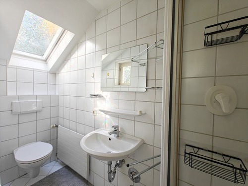 Einliegerwohnung Bad - 