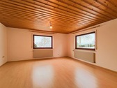 Wohnzimmer - 3 Zimmer 3- Zimmerwohnung in Reutlingen