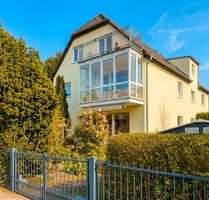 Fast wie im Einfamilienhaus: sonnige Wohnung mit eigenem Garten in U-Bahnnähe - Berlin / Rudow