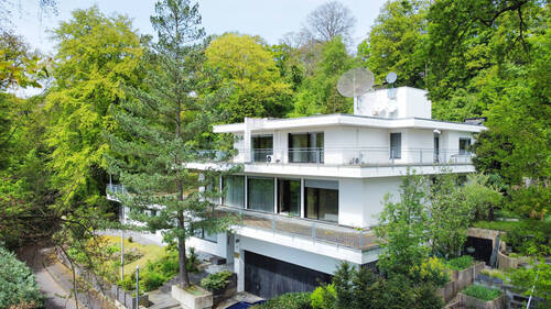 Foto - Anwesen der 1970er Jahre in TOP Hanglage Bad Godesberg, Sanierungsobjekt mit Entwicklungspotential