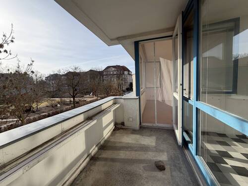 Balkon - Etagenwohnung mit 55,00 m&sup2; in Berlin zum Kaufen