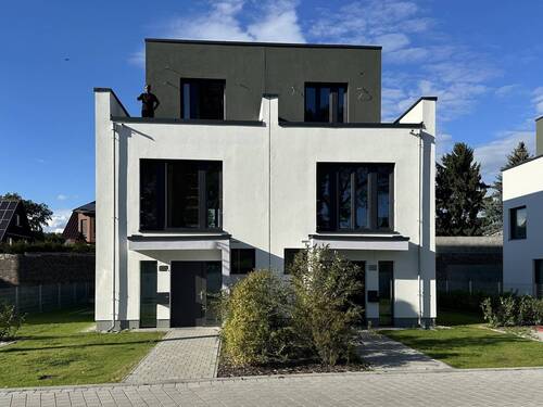 Doppelhaus - Doppelhaushälfte direkt am Wasser - OPEN HOUSE - am 18.4.26 von 11:00 bis 16:00 Uhr in Köpenick