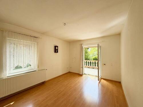 Wohnzimmer - 3 Zimmer Einfamilienhaus zum Kaufen in Berlin