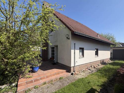 Haus - Einfamilienhaus in Rudow - Südausrichtung! Ruhige Lage in zweiter Reihe und nahe zum BER