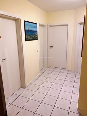 Flur.1 - 4 Zimmer Erdgeschoßwohnung in Hesel-Neukamperfehn