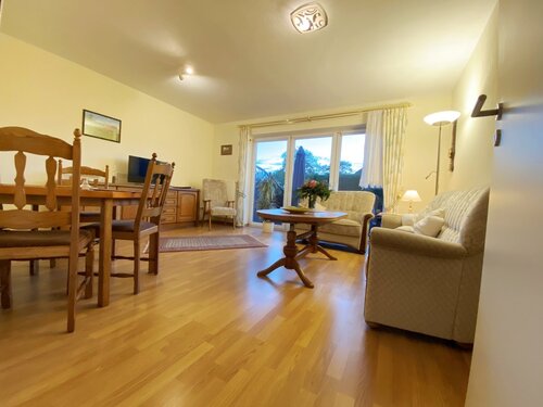 Wohnzimmer - Erdgeschoßwohnung mit 84,00 m&sup2; in Hesel-Neukamperfehn zum Kaufen