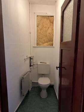 WC - 