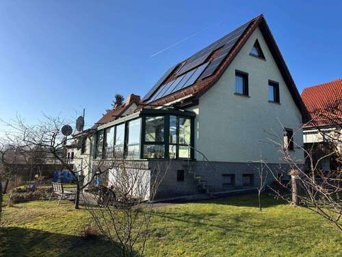 Blick vom Garten - 5 Zimmer Einfamilienhaus zum Kaufen in Pößneck