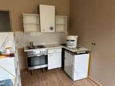 Wohnzimmer mit offenenr Küche - 2 Zimmer 2- Zimmerwohnung zur Miete in Kahla