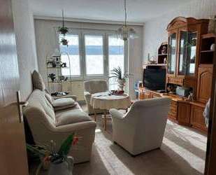 Gepflegte 3 Zi.-Wohnung mit Balkon und Einbauküche - Kaulsdorf