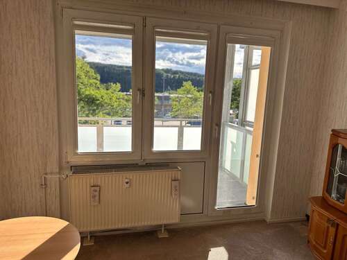 Wohnzimmer - Etagenwohnung mit 56,80 m&sup2; in Kaulsdorf zum Kaufen