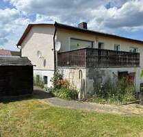 Wohnen auf einer Ebene - Großer sanierungbedürftiger Bungalow mit viel Potenzial - Triptis