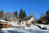 1 - direkt am Skihang, schönes WohnhausFerienhaus in Oberwiesenthal