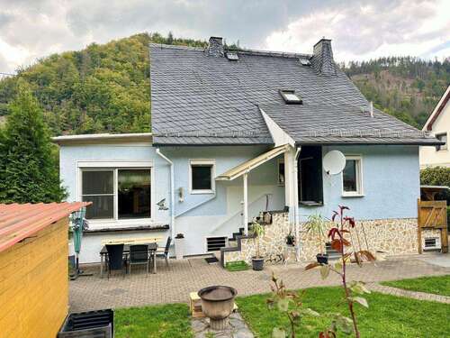 Ansicht (5) - schönes großes schickes Einfamilienhaus