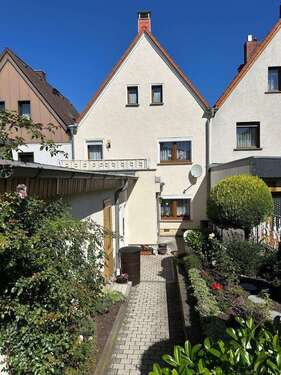 Garten - 5 Zimmer Reihenhaus zum Kaufen in Pößneck