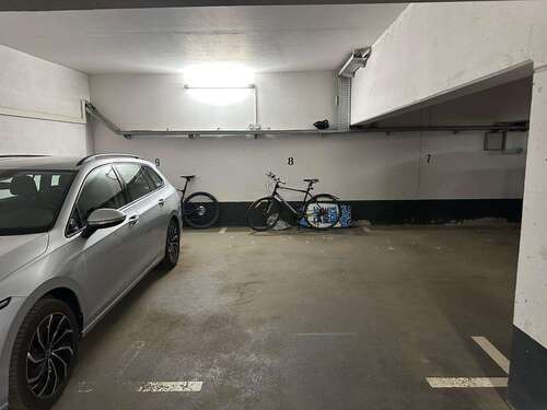 Tiefgarage - 