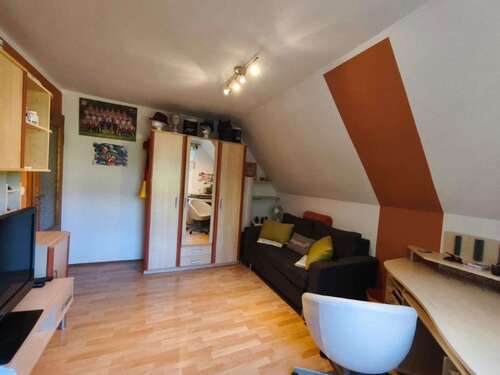 Kinderzimmer DG 2 - 