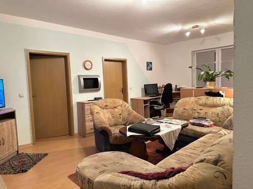 großes WZ mit Essbereich (1) - 