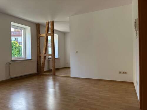 Wohnzimmer - 1 Zimmer Erdgeschoßwohnung in Kaulsdorf