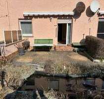 Solides kleines Reihenmittelhaus mit Terrasse - Saalfeld/Saale
