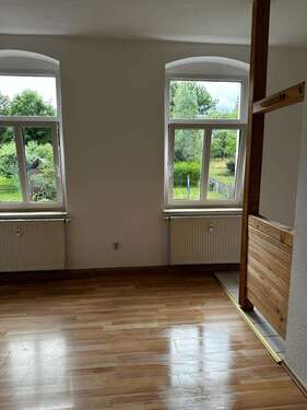 Wohnzimmer - 2 Zimmer 2- Zimmerwohnung zur Miete in Pößneck