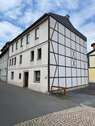 Seitenansicht - 8 Zimmer Reihenendhaus zum Kaufen in Saalfeld/Saale