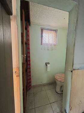 separates WC - 