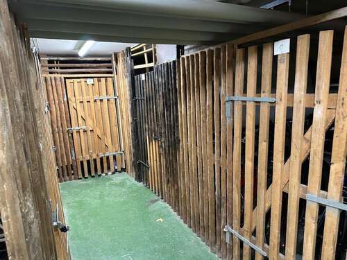 Keller (4) - 
