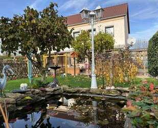 sehr gepflegte Doppelhaushälfte in ruhiger sonniger Lage von Saalfeld - Saalfeld/Saale