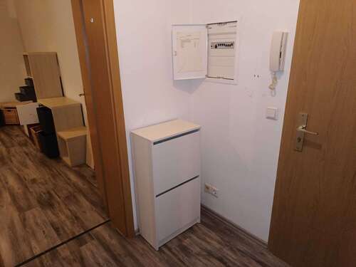 Flur - 2 Zimmer Erdgeschoßwohnung in Bad Blankenburg