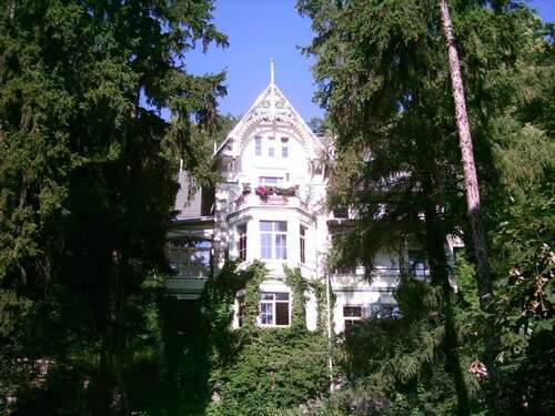 Ansicht - MÖBLIERTE kleine 2 Zimmer -WE in schöner Bad Blankenburger Stadtvilla