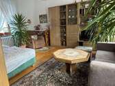 EG (4) - 