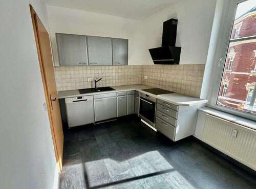 Küche - Schöne 2 Zimmerwohnung mit Balkon und Einbauküche in Zwickau