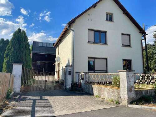 Ansicht - 7 Zimmer Einfamilienhaus zum Kaufen in Reitzengeschwenda