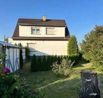 Einfamilienhaus mit kleinem Nebengelass und großen Garten - Rockendorf