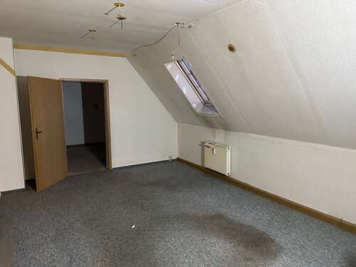 IMG_6037 - 3 Zimmer Dachgeschoßwohnung in Unterwellenborn
