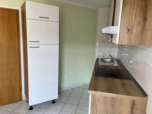 Küche (2) - 3 Zimmer Dachgeschoßwohnung in Gera