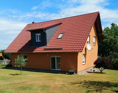 Ansicht - 6 Zimmer Einfamilienhaus zum Kaufen in Saalfeld/Saale