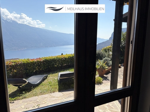 Blick aus dem Fenster - 