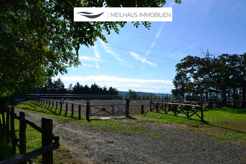 Reitplatz - 