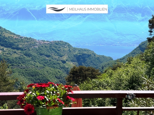 See- und Bergblick - Mittelhaus 'Pra da Bont' mit Balkon und Seeblick - Tignale