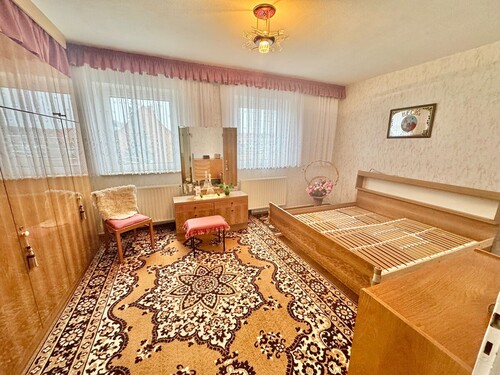 großes Zimmer Obergeschoss - 