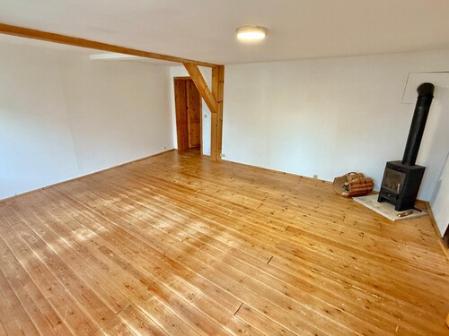 Wohnzimmer... - 6 Zimmer Einfamilienhaus in Friedland