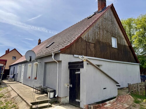 Hauseinsicht - 3 Zimmer Doppelhaushälfte zum Kaufen in Gartz (Oder) / Hohenreinkendorf