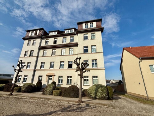 Mehrfamilienhaus - 30 Zimmer Mehrfamilienhaus, Wohnhaus in Neustrelitz