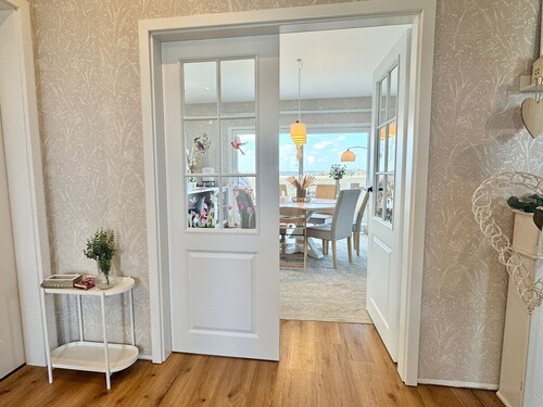 tolle Innentüren - 5 Zimmer Einfamilienhaus zum Kaufen in Lindetal