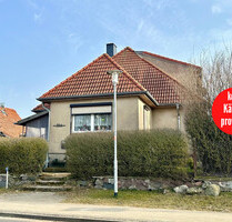 HORN IMMOBILIEN ++ Doppelhaushälfte mit großem Grundstück in Burg Stargard Quastenberg
