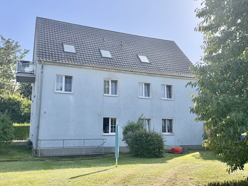 Hausansicht Rückseite - 12 Zimmer Mehrfamilienhaus, Wohnhaus zum Kaufen in Rechlin