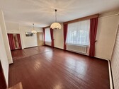 Wohnzimmer - 6 Zimmer Einfamilienhaus in Eggesin
